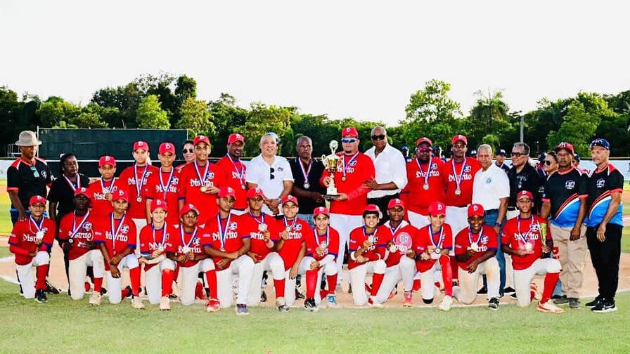 Distrito Nacional conquista por primera vez la Copa Robinson Canó U12 Distrito Nacional conquista por primera vez la Copa Robinson Canó U12