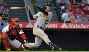 Endy Rodr&iacute;guez batea de 3-3 con jonr&oacute;n en paliza de los Atl&eacute;ticos a los Piratas