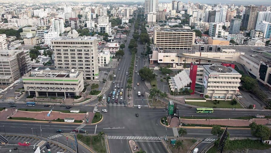 Desarrollo de la infraestructura estratégica: hacia un Derecho Infraestructural dominicano Desarrollo de la infraestructura estratégica: hacia un Derecho Infraestructural dominicano