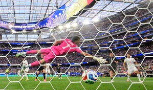 Ir&aacute;n empata 2-2 con Nueva Zelanda en su estreno mundialista bajo tensi&oacute;n