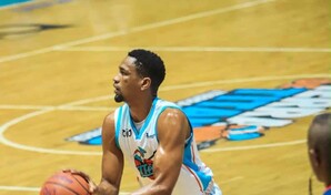 Luis David Montero marca 30 en el triunfo de Titanes sobre Reales