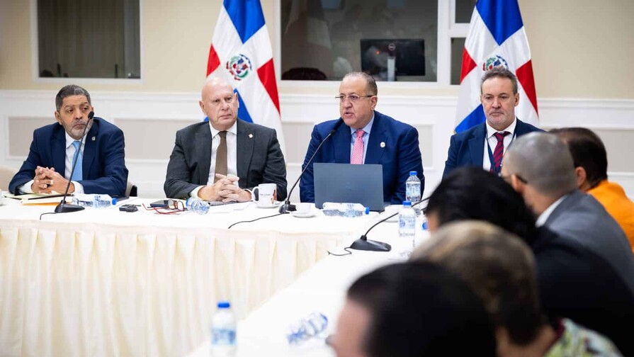 El Ministerio de Hacienda celebra la aprobaci&oacute;n del plan fiscal en el Congreso