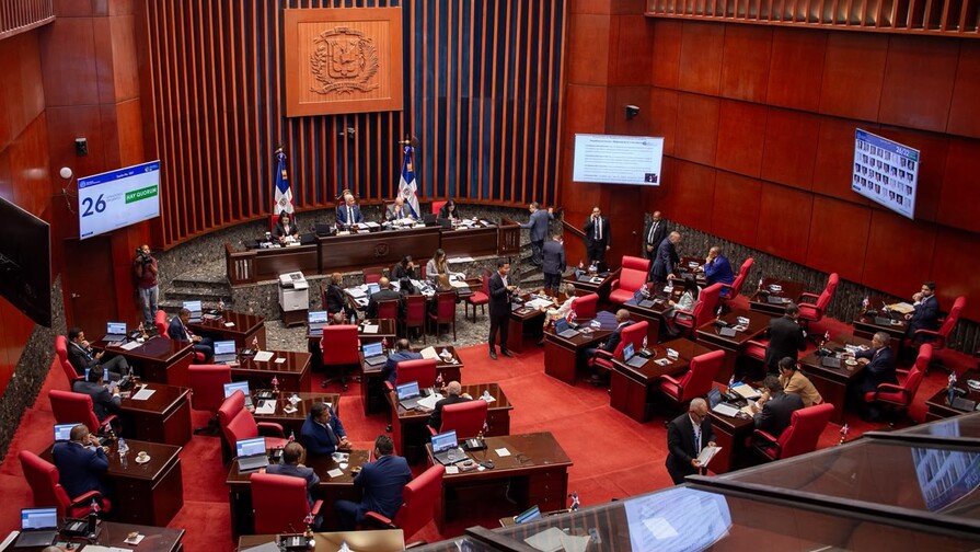 El Senado aprueba de urgencia y en dos sesiones seguidas el proyecto de medidas fiscales El Senado aprueba de urgencia y en dos sesiones seguidas el proyecto de medidas fiscales