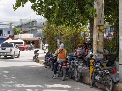 Motocicletas sostienen la movilidad y el empleo en destinos turísticos