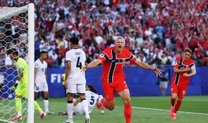 Noruega vence a Irak con doblete de Haaland en su bautizo mundialista