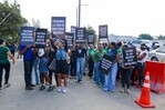 Grupos provida y feministas chocan en el Tribunal Constitucional por las tres causales del aborto Grupos provida y feministas chocan en el Tribunal Constitucional por las tres causales del aborto