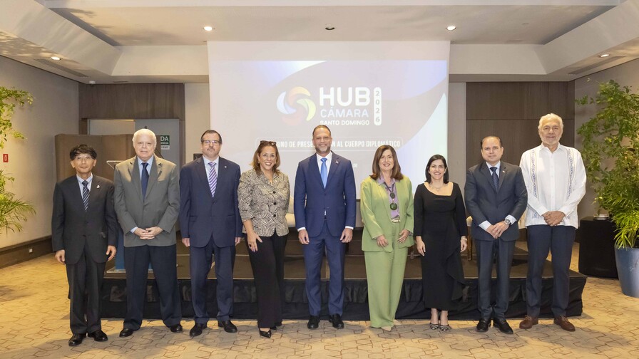 Presentan al cuerpo diplomático novedades de negocios en HUB Cámara Santo Domingo 2026