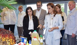 Grupo SID recibe a la embajadora de Estados Unidos Leah Campos