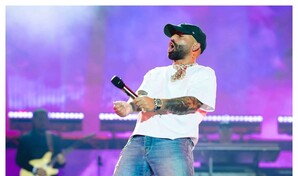 Arc&aacute;ngel anuncia concierto en Santiago como parte de la celebraci&oacute;n de sus 20 a&ntilde;os de carrera