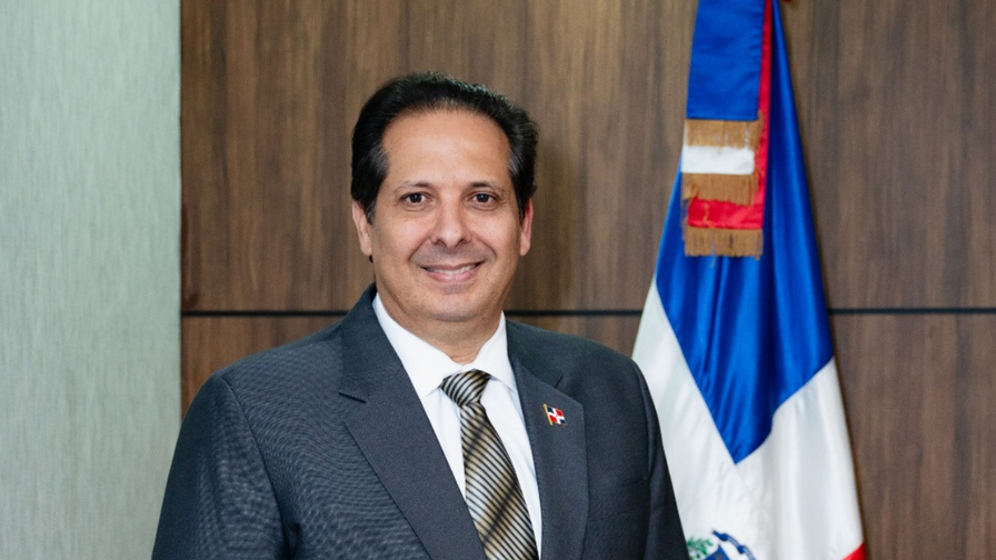 Ministro V&iacute;ctor Atallah participar&aacute; en reuni&oacute;n de la ONU sobre los avances frente al VIH y Sida