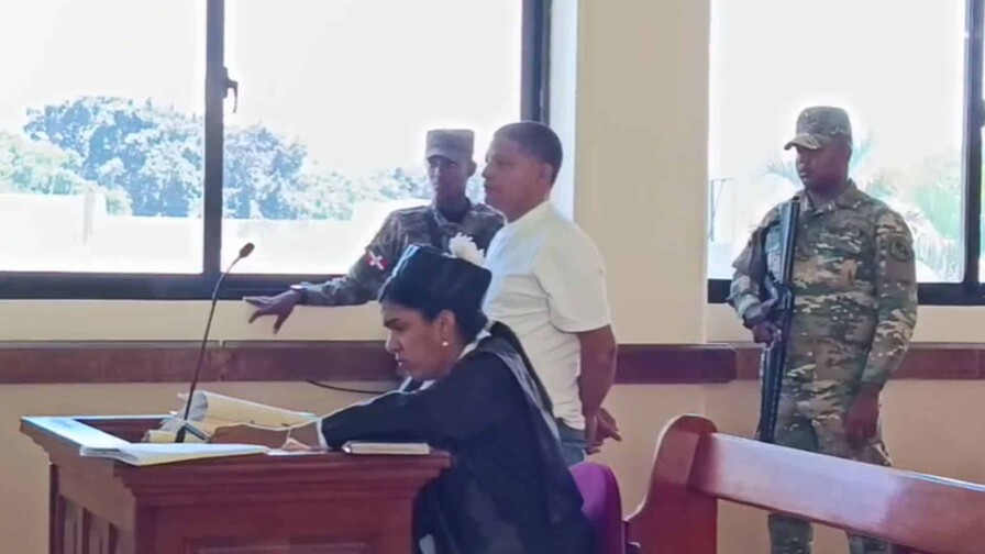 Tribunal de Santiago condena a 30 años de prisión a hombre por matar a su pareja Tribunal de Santiago condena a 30 años de prisión a hombre por matar a su pareja