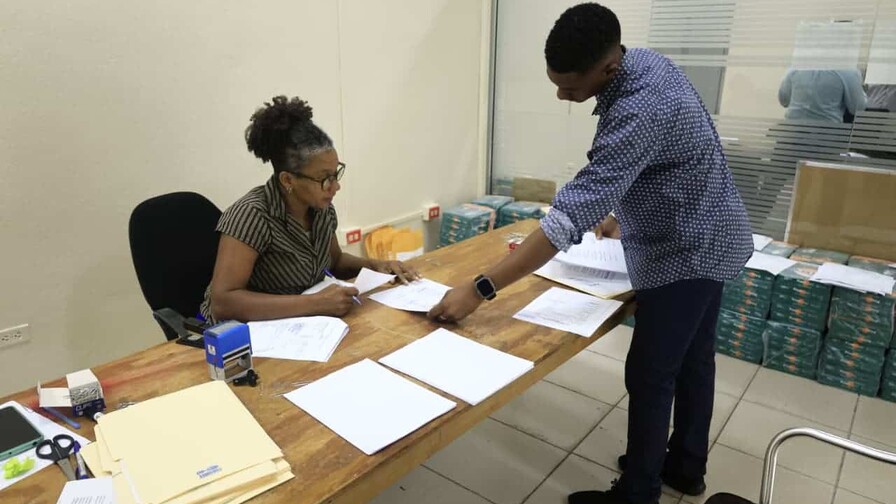La Comisión Electoral de la UASD sigue conteo de actas este jueves La Comisión Electoral de la UASD sigue conteo de actas este jueves