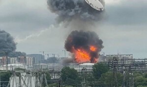 Arde una refinería en Moscú tras un masivo ataque ucraniano con drones contra la ciudad