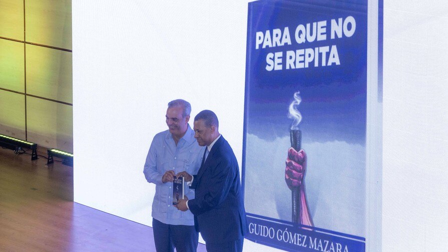 Guido Gómez Mazara presenta el libro Para que no se repita Guido Gómez Mazara presenta el libro Para que no se repita
