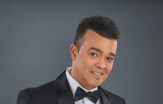 Alex Bueno: la voz que atraves&oacute; generaciones y dej&oacute; una huella en la m&uacute;sica dominicana