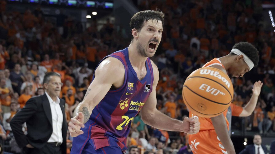 Montero anota 24, pero el Valencia cae ante Barcelona en el arranque de la final Montero anota 24, pero el Valencia cae ante Barcelona en el arranque de la final