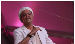 Merengueros despiden a Alex Bueno: La m&uacute;sica dominicana pierde una voz extraordinaria