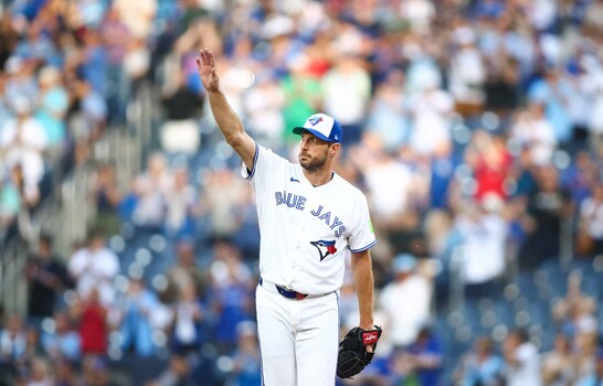 Max Scherzer es colocado en lista de lesionados por los Azulejos de Toronto