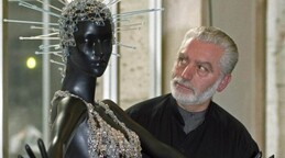 38 piezas excepcionales de Paco Rabanne saldr&aacute;n a subasta en Par&iacute;s en julio