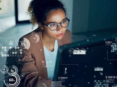 La macroeconomía, obsesión de una capitalina