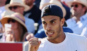 Fran Cerúndolo avanza a semifinales en Queens, De Miñaur eliminado
