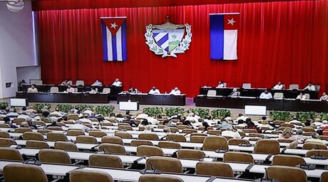 Cuba aprueba en tiempo r&eacute;cord su mayor paquete de reformas econ&oacute;micas en al menos 15 a&ntilde;os