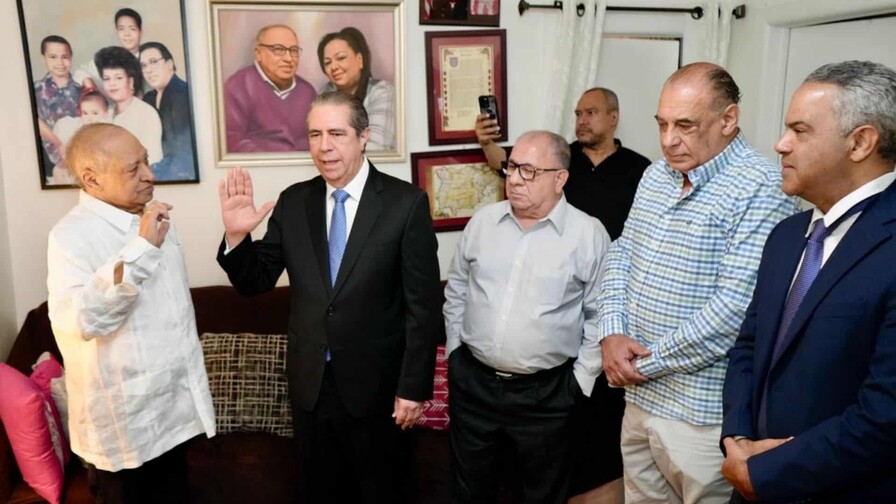 Ex diputado José Fernández renuncia a la Fuerza del Pueblo y regresa al PLD Ex diputado José Fernández renuncia a la Fuerza del Pueblo y regresa al PLD