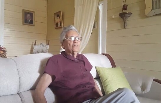 Do&ntilde;a Chachita, la madre que inspir&oacute; y acompa&ntilde;&oacute; a Alex Bueno hasta triunfar