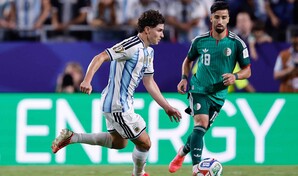 Queja de Argelia ante FIFA por injusticia arbitral en partido ante Argentina