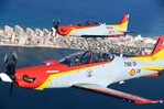 El rey español Felipe VI y la princesa Leonor vuelan juntos en dos aviones militares El rey español Felipe VI y la princesa Leonor vuelan juntos en dos aviones militares