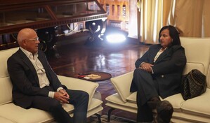 EE. UU. sienta a negociar a viejo y a actual Parlamento para acelerar transici&oacute;n en Venezuela