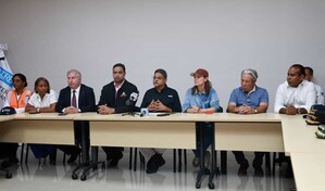 Trasladan a 1,690 huéspedes del hotel afectados por incendio Bayahíbe
