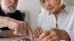 El alzh&eacute;imer entre  los olvidos intermitentes y la alteraci&oacute;n de la familia