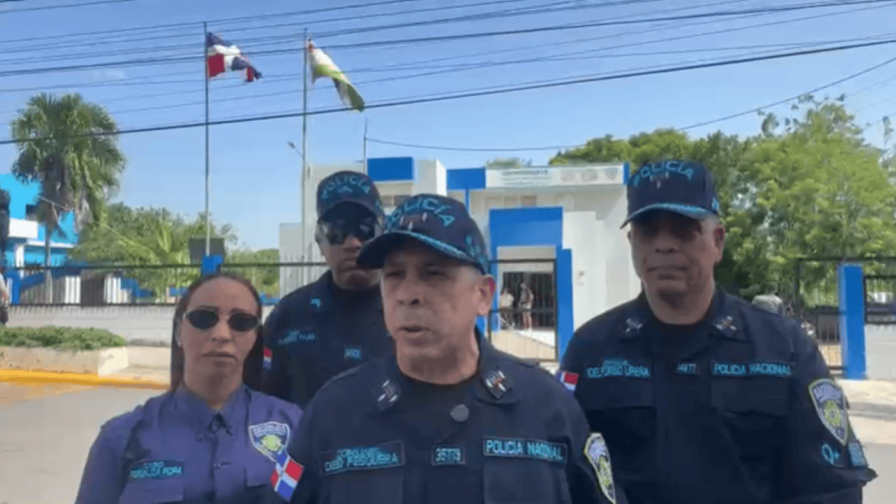 Tres jóvenes son arrestados por la muerte de dos adolescentes en Santo Domingo Norte Tres jóvenes son arrestados por la muerte de dos adolescentes en Santo Domingo Norte