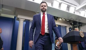Vance viaja hacia Suiza para participar en la primera ronda de negociaciones con Irán