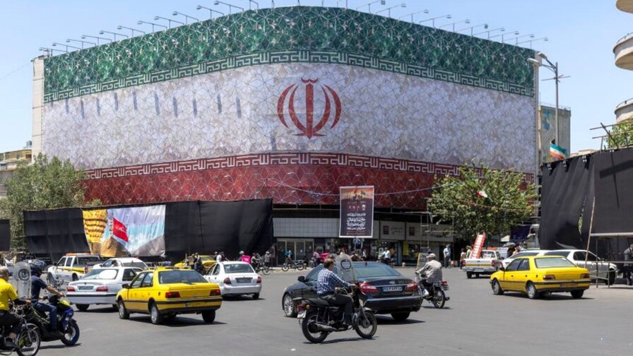 Llega a Suiza la delegación iraní para la primera ronda de negociaciones de paz con EE. UU.