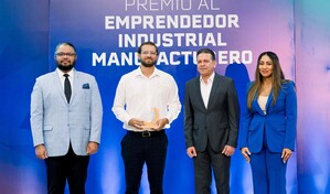 Proindustria reconoce a Pedro Ram&oacute;n L&oacute;pez Oliver por su trayectoria