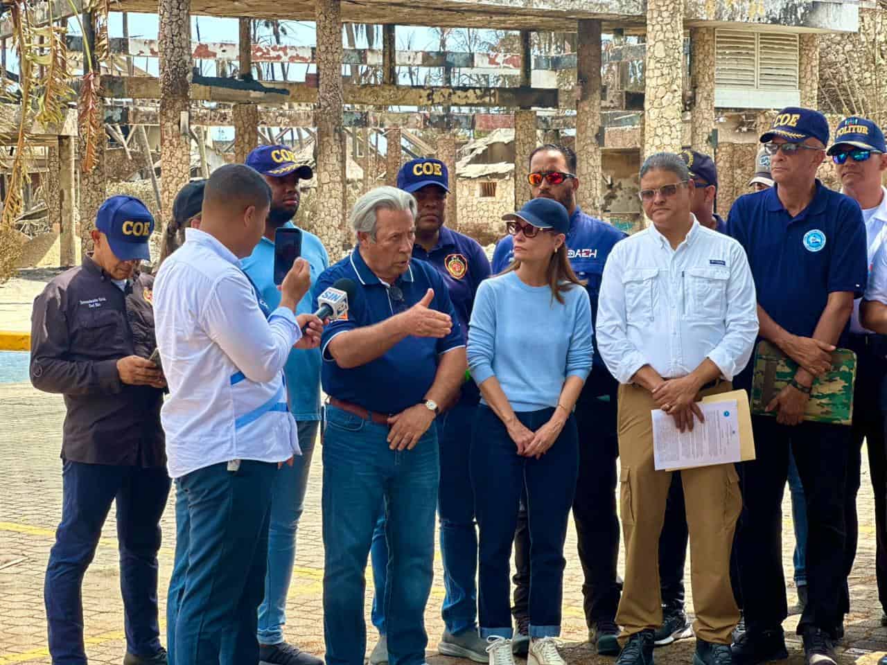 Fuente ExternaAutoridades mientras informaban que el incendio ya había sido controlado