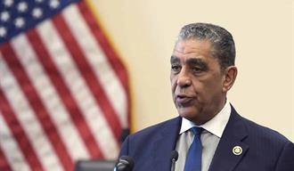 &iquest;Por qu&eacute; votar por Adriano Espaillat en las primarias dem&oacute;cratas?