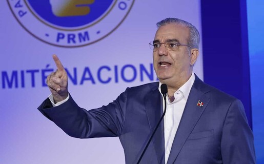 Abinader a dirigentes del PRM: Los problemas nuestros los discutimos internamente