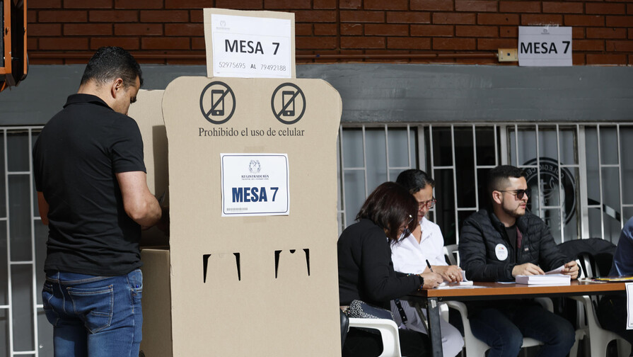 Colombia vota para elegir al presidente que sucederá a Gustavo Petro Colombia vota para elegir al presidente que sucederá a Gustavo Petro
