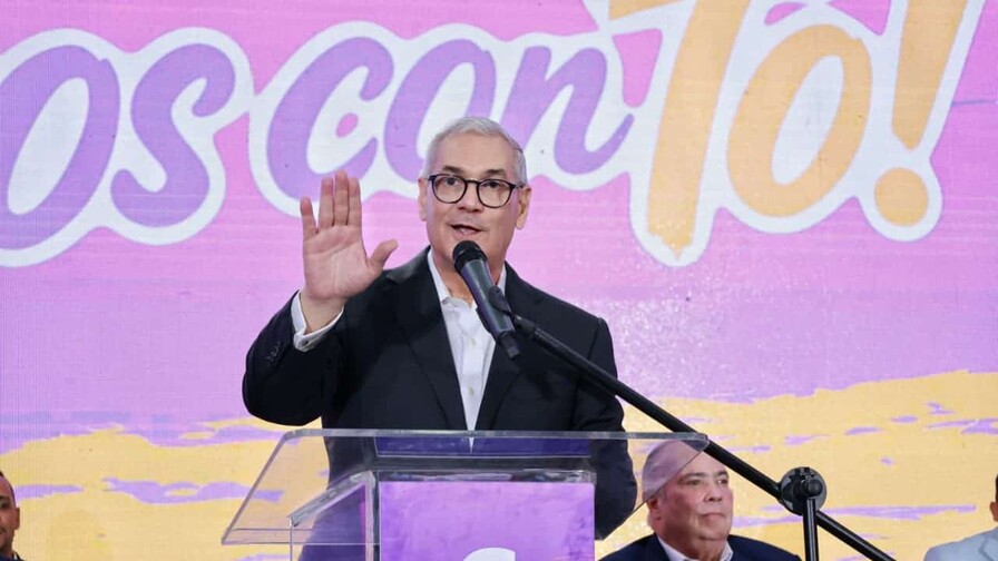 Gonzalo Castillo rechaza cancelación de consulta del PLD, pero dice que acatará decisión de la Conap Gonzalo Castillo rechaza cancelación de consulta del PLD, pero dice que acatará decisión de la Conap