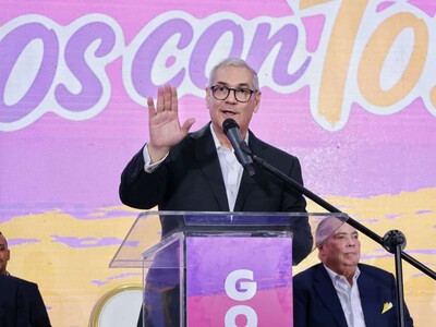 Gonzalo Castillo responde a Abinader: el PLD hizo más obras