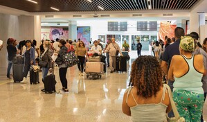 Cobro de US$10 por tarjeta de turista a  criollos sigue vigente pese a eliminarse