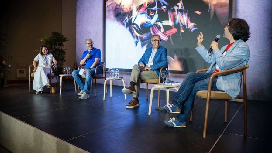 La musicalidad de la poesía protagoniza el segundo día del festival Mar de Palabras