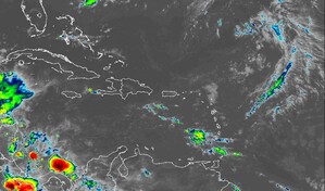 Onda tropical provocar&aacute; aguaceros y tormentas el&eacute;ctricas en varias provincias este domingo