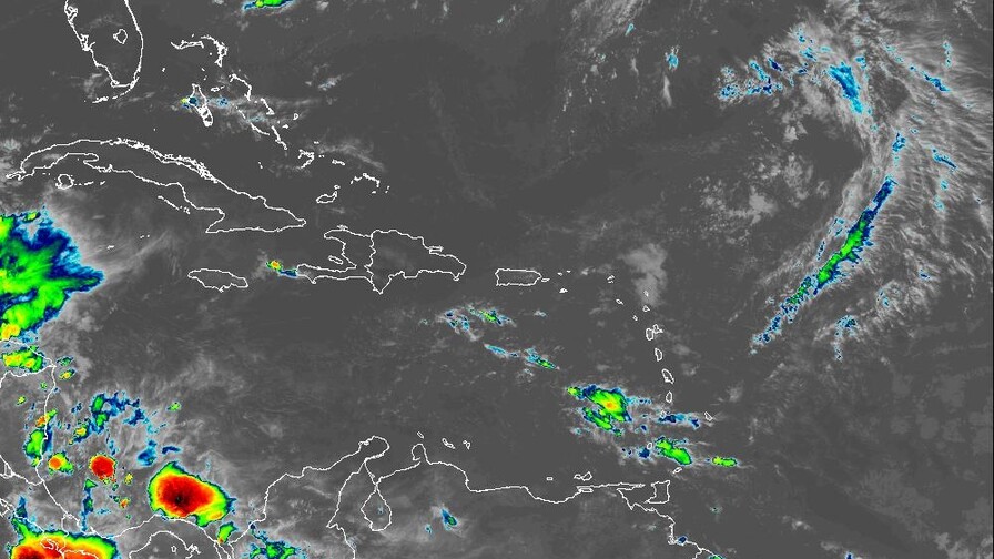 Onda tropical provocará aguaceros y tormentas eléctricas en varias provincias este domingo Onda tropical provocará aguaceros y tormentas eléctricas en varias provincias este domingo