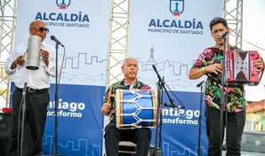 Alcald&iacute;a de Santiago impulsa programa para preservar la cultura y tradiciones de los barrios