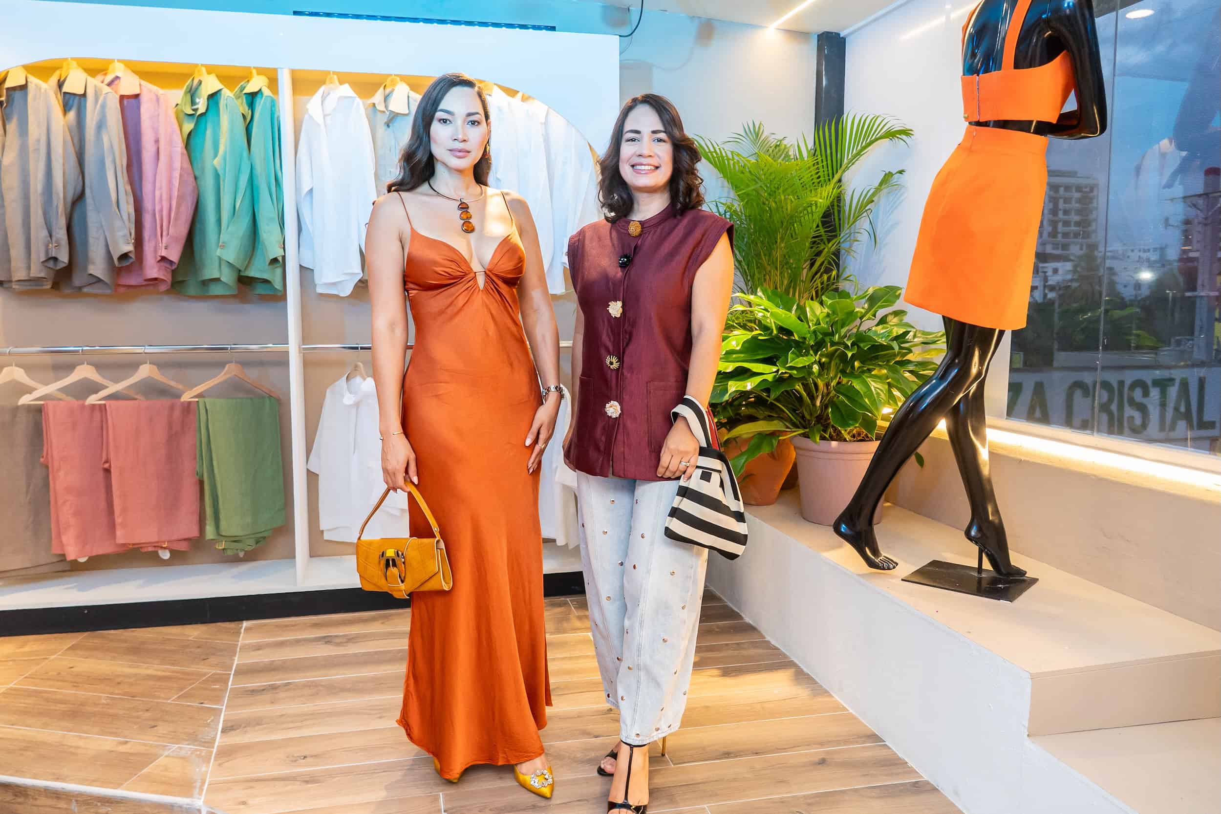 Yisney Lagrange y Ange´lica Holgui´n