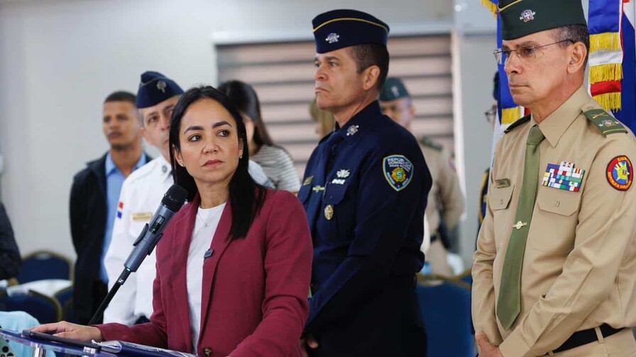 Interior y Polic&iacute;a no precisa cantidad de droga desaparecida en caso que involucra a dos generales